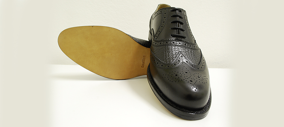 Men’s shoe, leather sharkskin